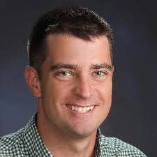 Illinois Football Offers Scholarship to Brother of Notre Dame Standout