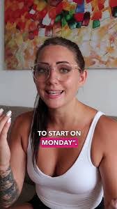 Lydia Eason's Instagram, Twitter & Facebook