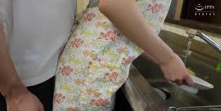 IPPA 010141 - Memorable Japanese MILF adult entertainment