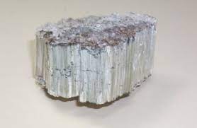 Azbest je mineral koji se javlja u prirodi čija se vlakna mogu izdvojiti u tanke i trajne niti. 10 Minerale Si Pietre Letale Galerie Foto Mobile