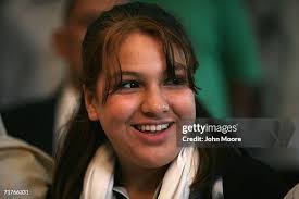 647 Molly Campbell Photos & High Res Pictures