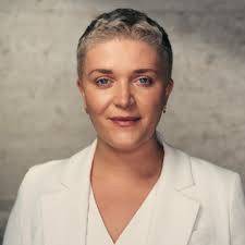 It is an honour to be The Female Fraud Forum's Member of the Month.