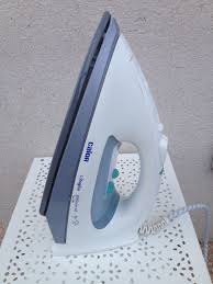 Vendu Prix 10 Fer A Repasser De La Marque Calor Ultragliss Diffusion 60 Fonctionne Parfaitement Le Programme Vap Fer A Repasser Vendu Etre Utilise