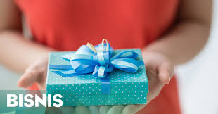Maybe you would like to learn more about one of these? Tips Laris Cara Beri Hadiah Ke Pelanggan Tanpa Kurangi Margin Okezone Economy