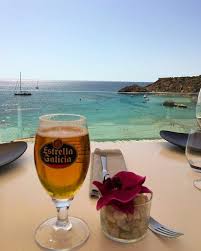 Top 5 Beach Clubs De Ibiza Com Imagens Beach Club Ibiza Viagem