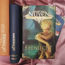 Hey leute :) also, das buch habe ich jetzt zum 2. Jenny Mai Nuyen Lange Waren Meine Sturmjager Von Aradon Vergriffen Doch Jetzt Gibt Es Endlich Band Eins Feenlicht Als Ebook Fur Den Kindle Und Mit Neuem Cover Was Mich Wirklich Freut Guckt