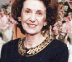 Loraine Andrews's Instagram, Twitter & Facebook