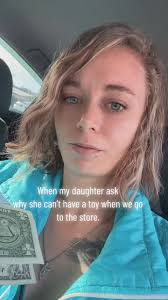 #brokebitch #broke #holidaysgotmelike