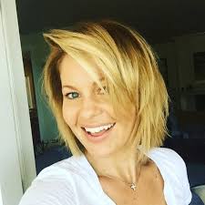 Candace Cameron Bure Says Goodbye to Summer With New Haircut