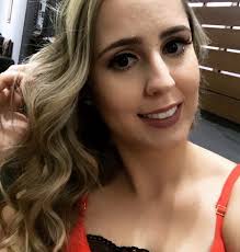 Profile for Isabela Basso