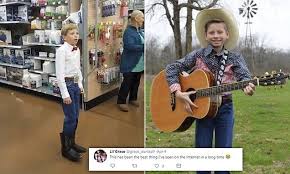 Boy 11 Filmed Yodelling At Walmart Becomes An Internet Sensation Mason Ramsey Sensation Film