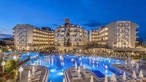 Kilometerlange sandstrände, mediterrane landschaften und faszinierende kulturangebote warten darauf bei einem luxusurlaub in der türkei entdeckt zu werden! Turkei Hallenbad 5 Sterne All Inklusive