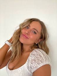 Darrell Hulse's Instagram, Twitter & Facebook