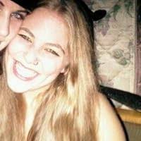 By the Hour (Pleasure Principle, #2) by Roni Loren