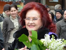 Moartea stelei popescu a luat pe toată lumea prin surprindere. Stela Popescu A LÄƒsat In UrmÄƒ O Avere ImpresionantÄƒ La Cine Au Ajuns Bunurile Marii ActriÅ£e Capital