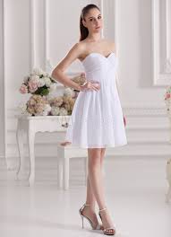Vestito con spalline in seta di voz. Vestito Da Damigella D Onore Senza Spalline Con Collo A Cuore A Linea Corto Senza Spalline In Chiffon Bianco Milanoo Com