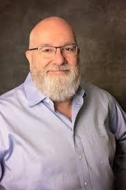 Alan Winstead's Instagram, Twitter & Facebook