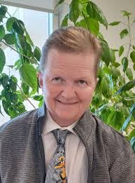 Amanda Delisle's Instagram, Twitter & Facebook