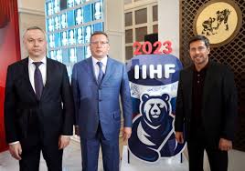 Проведению молодежного чемпионата мира по хоккею 2023 года в новосибирске и омске ничего не угрожает. Bolelshikam Pokazali Logotip Mchm 2023 Po Hokkeyu V Omske