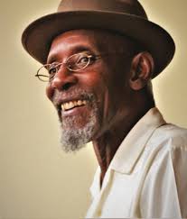 explore words discover worlds