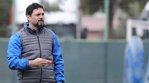 Erol bulut isimli futbolcu 30.01.1975 tarihinde bad schwalbach şehrinde almanya ülkesinde dünyaya geldi. Fenerbahce Sezon Sonu Icin Erol Bulut La Anlasti