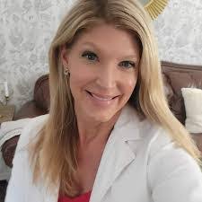 Tanya Cardona's Instagram, Twitter & Facebook