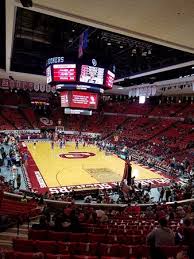 Great Place To Catch A Game Review Of Lloyd Noble Center