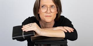 Tracy Crisp: An Evening With the Vegetarian Librarian