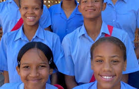 Hoërskool Nelspruit bied vuurwarm atletiek in snikhete weer aan