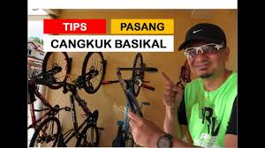 Bagaimana anda menetapkan kunci basikal knox? Tips Pasang Cangkuk Basikal Youtube