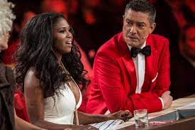 A great routine for the whole famil. Motsi Mabuse Zeigt Sich Ohne Perucke Brigitte De