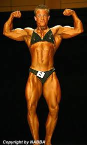 Comme tout humain pesant plus de 400killogrammes (avec un tour de taille de 1,5mètre), il est impossible de ce deplacer, de se lever, ou bien de bouger pour cause de muscle pas asser « fort » pour porter un tel poids. Buzz Decouvrez Caroline Wang La Femme La Plus Musclee Du Monde Miam Video Cotentin Web Le Site