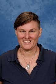 Jennifer Dunstan's Instagram, Twitter & Facebook