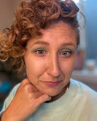 Brooke Noble's Instagram, Twitter & Facebook