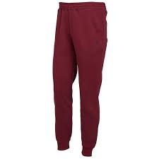 Couleur bordeaux rouge notre mannequin mesure 1m87, tour de hanches 105cm et porte la taille l. U S Polo Assn Pantalon De Jogging Stanford Homme Bordeaux