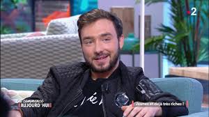 Retrouvez les intégrales de l'émission sur francetv : Replay Ca Commence Aujourd Hui Ca Commence Aujourd Hui Youtube Il A Du Abandonner Sa Famille Pour Devenir Youtubeur Du France 2