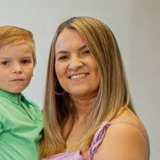 Shannon Glass's Instagram, Twitter & Facebook