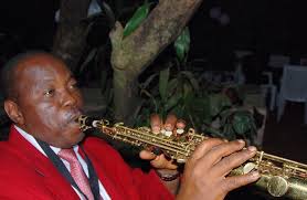 Urgent: le Saxophoniste Guinéen Maitre Aliou Barry est décédé en France !