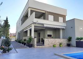 / ooh love to love you, baby x4 / a vision of beauty / i've often dreamt about / the kind of girl / i've often talked about / wishing and hoping i'd find this girl Residents Deja Vu Novalja Aktualisierte Preise Fur 2021