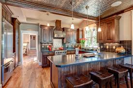Browse thousands of beautiful photos and find victorian kitchen with white appliances designs and ideas. Breckenridge Victorian Home W Ralph Lauren Design Victorian Kitchen Denver By Design One Interiors Houzz