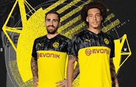 Borussia dortmund is a very popular football club in germany. Borussia Dortmund 2019 20 Puma Cup Kit Football Fashion
