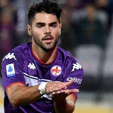 Juni 1999 in bergamo) ist ein italienischer fußballspieler, der bei der ac florenz unter vertrag steht. Florenz Verlangert Mit Sottil