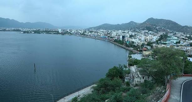 Explore the Historic Ana Sagar Lake of Ajmer | Incredible India