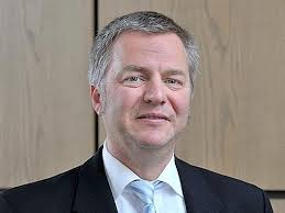 Frank Roeser zieht sich zurück