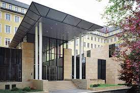 Dz bank ag asub aadressil türkenstraße 16, 80333 münchen, saksamaa, selle koha lähedal on: Dz Bank Turkenstrasse Ssp