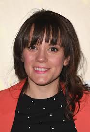 Vicki Stone's Instagram, Twitter & Facebook