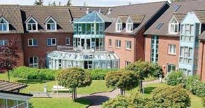 Es sei denn, der gesundheitszustand erfordert dringend eine vorzeitige. Eltern Kind Fachklinik Norderheide Bordelum Schleswig Holstein Deutschland Kurklinikverzeichnis Rehakliniken Und Kurkliniken In Deutschland