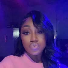 Sydney Haley 🌹🌹 (@sydneytsinigine)