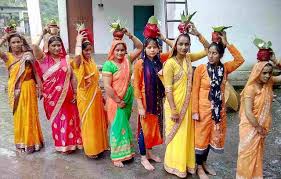 Females Carry Out The 'kalash Yatra - Pauri News - महिलाओं ने निकाली कलश  यात्रा