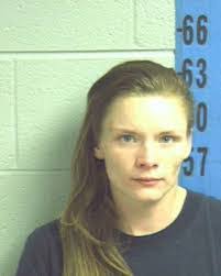 Cammy Wray's Instagram, Twitter & Facebook